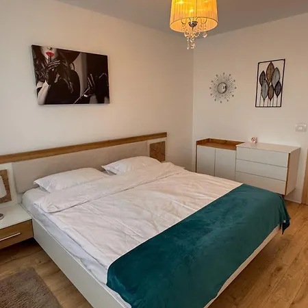 Venus At Coresi Mall Brassó